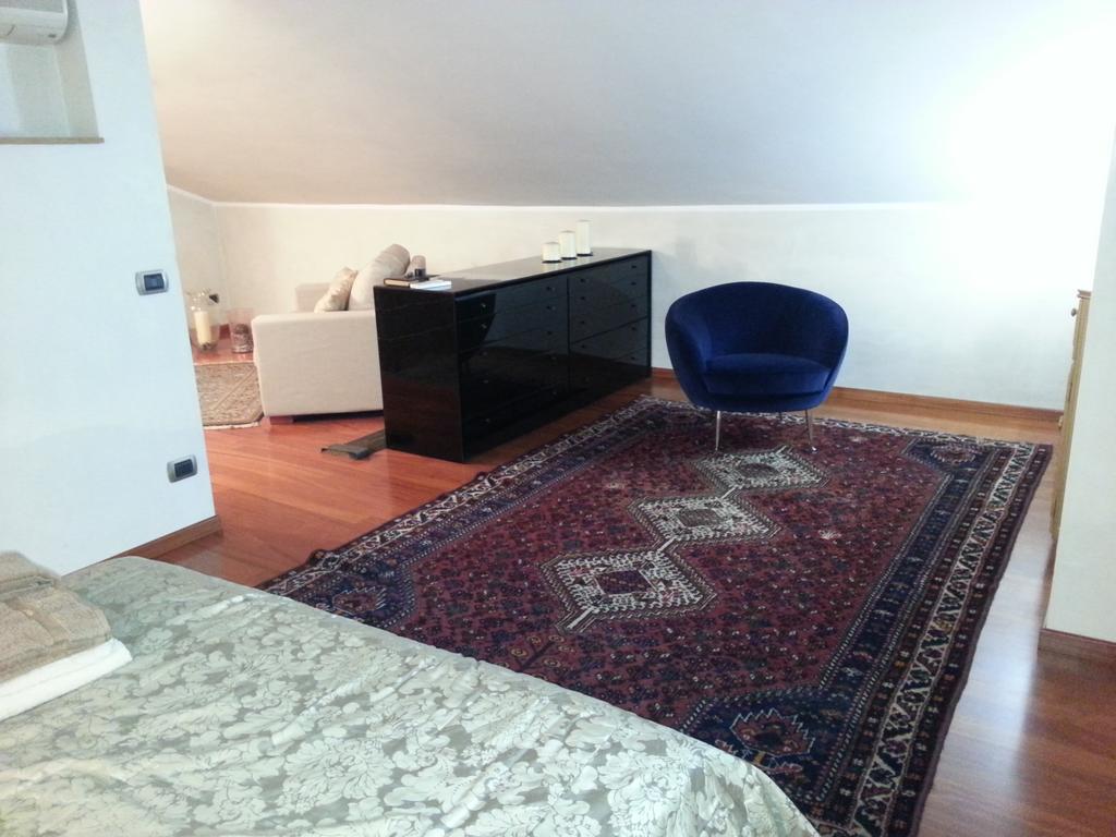 Appartamento "Domus Coeli" Verona Cameră foto